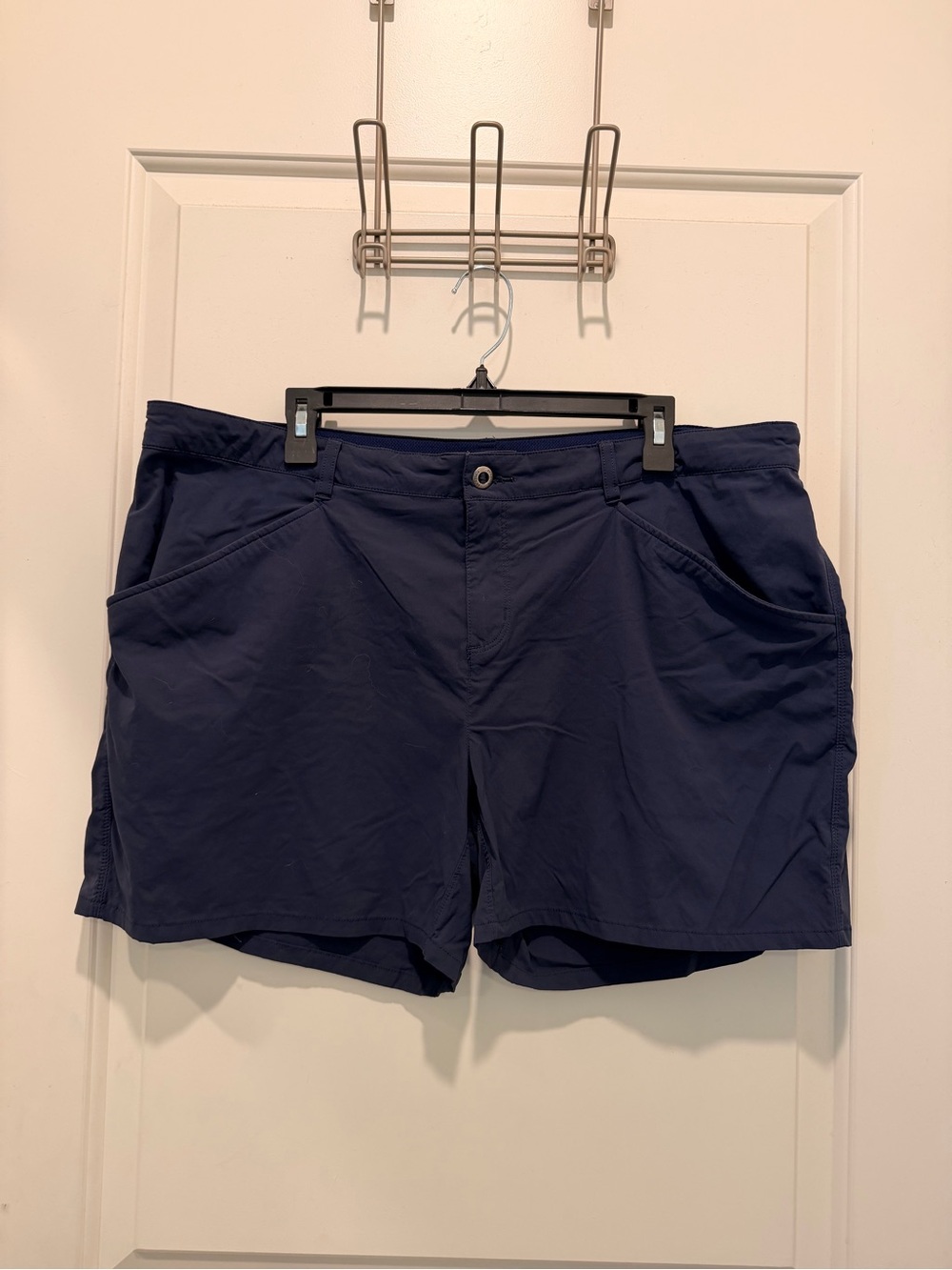 Patagonia Quandary Shorts Size 18 Navy Hiking Stretch